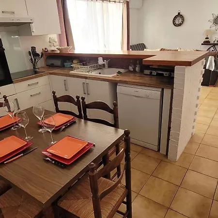 Barcares Village 61m2,climatise Moins De 5mn A Pieds De La 아파트 르발카레스