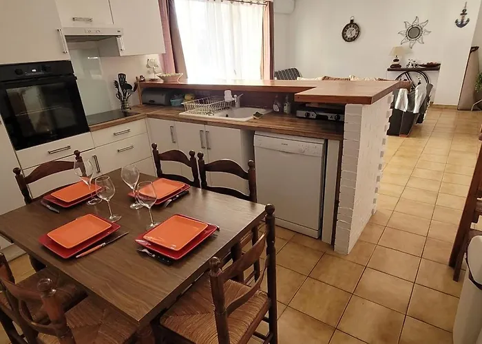 Barcares Village 61m2,climatise Moins De 5mn A Pieds De La Διαμέρισμα Le Barcarès